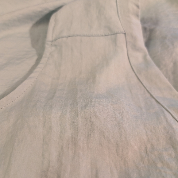 Torrid Harbor Gray Charmeuse Tank in Size 2 (18/20) - Picture 13 of 15